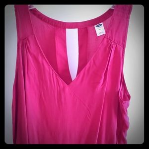 Pinkish/red Old Navy Tank blouse